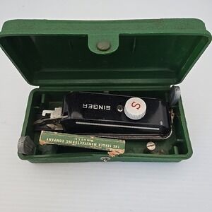 Singer Buttonholer Vintage 160506 Sewing Attachment W654321N Templates‎ Case